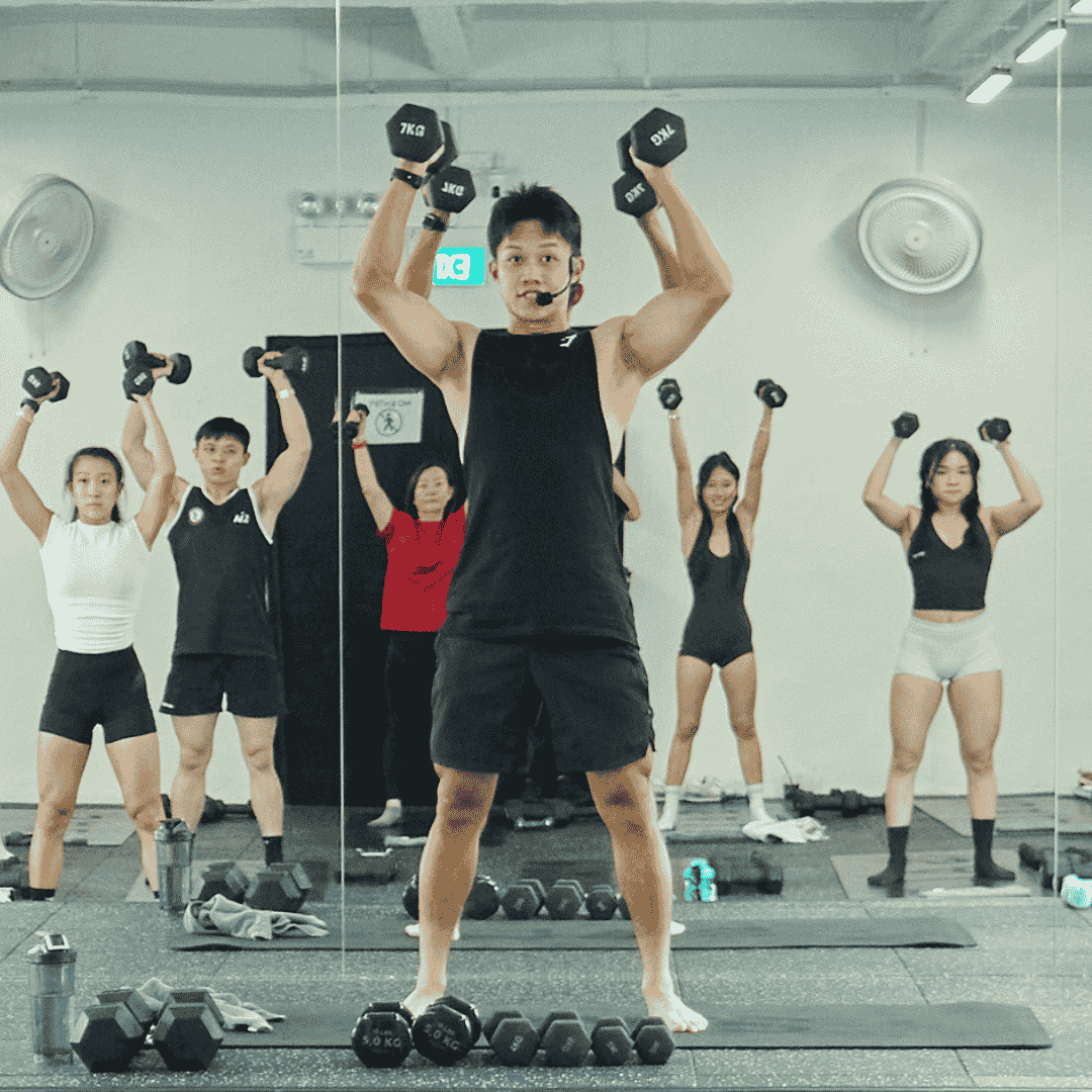 Rhythmic strength class at SALT Fitness with dumbbells ad bodyweight